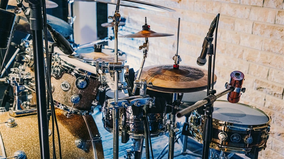 Close-up of the drum kit and overheads
